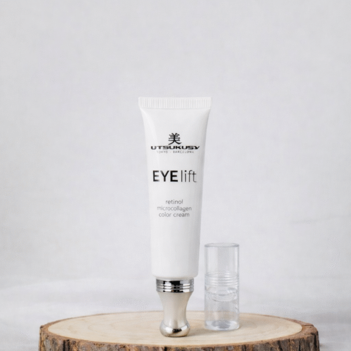 Contorno de ojos con color